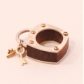 Wooden ring 