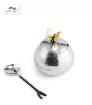 Butterfly Ginkgo pot with spoon