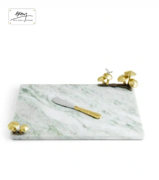 Mushroom cheeseboard with spreader