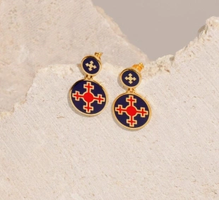 Earring with carpet ornament N1
