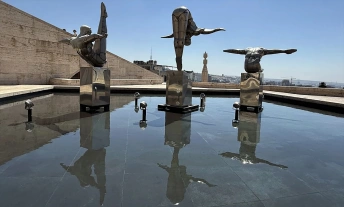 David Martin (b. 1957), UK, "Divers", 20th century, stainless steel, Cafesjian Art Trust