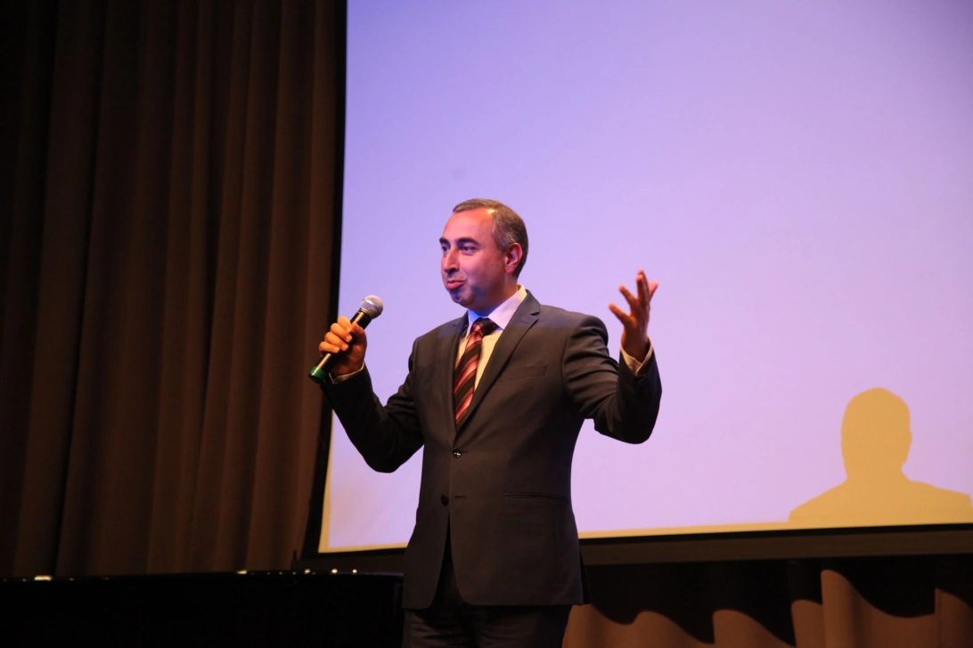 ՀԱՆԴԻՊՈՒՄ ԱՐՎԵՍՏԻ ՀԵՏ. «ԳԱԿ ցուցահանդեսները 2009-2018. ինտերակտիվ ամփոփում»