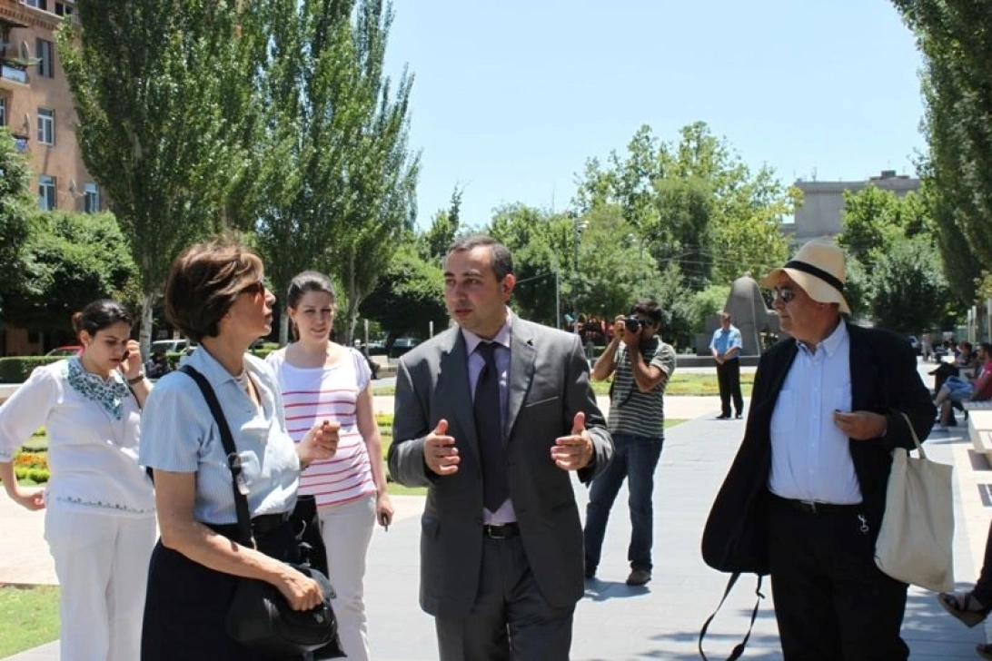 The Head of the Educational and Cultural Committee of the International Council of Museums (ICOM/CECA) Mrs. Emma Nardi visited the Cafesjian Center for the Arts